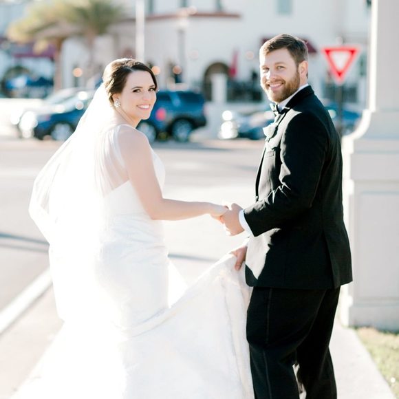 Meet your Posher, Liz - Picture 1 of 1